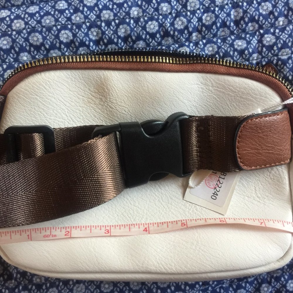 New Cluci Vegan Leather Crossbody Bag 18" adjustable Seatbelt Strap